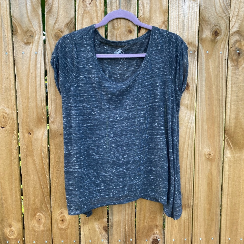Volcom tee
